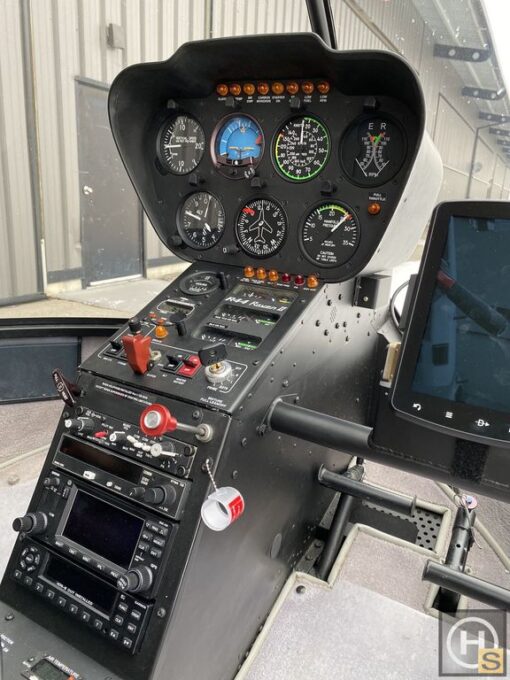 ROBINSON R44 Raven II - September 2008/OH 2020 – Image 2